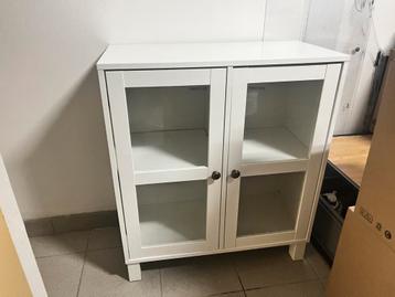 Vitrinekast Skals met glazen deurtjes *Nieuwstaat* beschikbaar voor biedingen