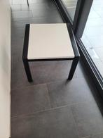Mooie moderne vierkante salontafel (bijzettafel) wit/zwart, Ophalen, 50 tot 100 cm, Vierkant, 50 tot 100 cm