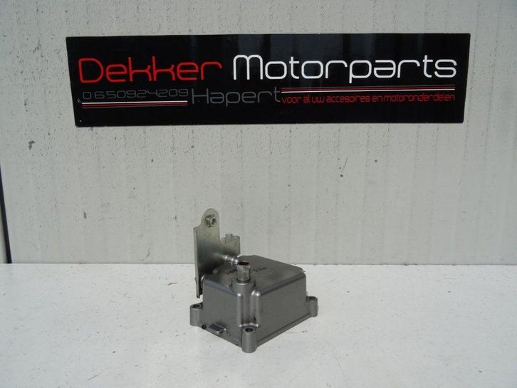 Carter ontluchting deksel Suzuki GSXR1000 2007-2008 K7 K8, Motoren, Onderdelen | Suzuki, Gebruikt, Ophalen of Verzenden