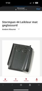 OP ZOEK NAAR STORMPAN 44 VAN POTTELBERG/koramic, Ophalen