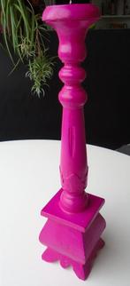 HOUTEN HANDGEMAAKTE KANDELAAR FUCHSIA 45 CM NIEUW, Overige kleuren, 25 tot 50 cm, Nieuw, Ophalen of Verzenden