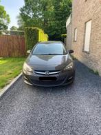Opel Astra Sports Tourer 1.7 Eco- Distributieset vervangen, Auto's, Voorwielaandrijving, Euro 5, Stof, Zwart