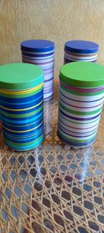 4 verschillende gekleurde blikken kokerdozen, Huis en Inrichting, Keuken | Tupperware, Ophalen of Verzenden, Zo goed als nieuw