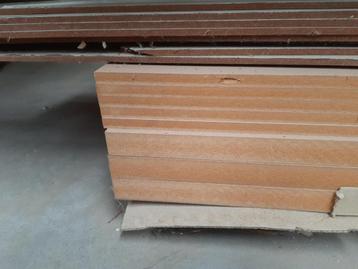 MDF BOARD  beschikbaar voor biedingen