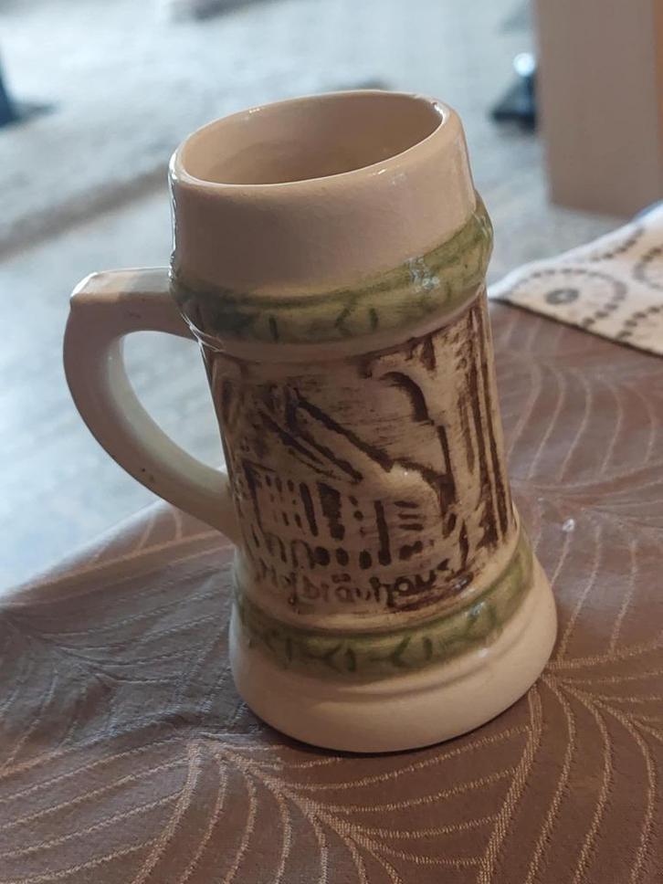 Authentieke Duitse bierkruik / Hof Bräuhaus - München, Antiek en Kunst, Antiek | Keramiek en Aardewerk, Verzenden