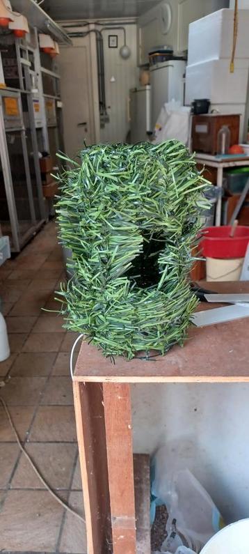 Vogelnestkasten nieuw beschikbaar voor biedingen