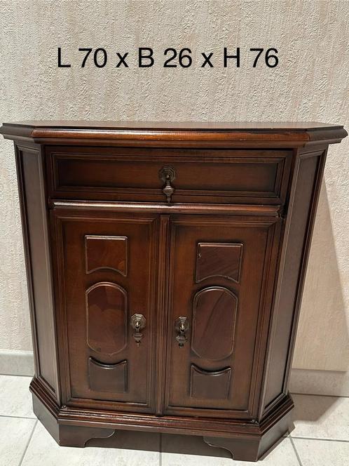 Elegant massief houten dressoir, in uitstekende staat, Antiek en Kunst, Antiek | Meubels | Kasten, Ophalen