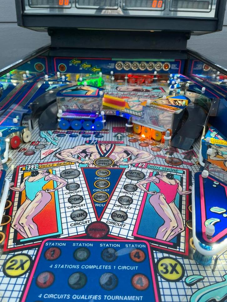 Flipper Bally Hardbody - LED révisé et prêt à jouer, Collections, Machines | Flipper (jeu), Enlèvement