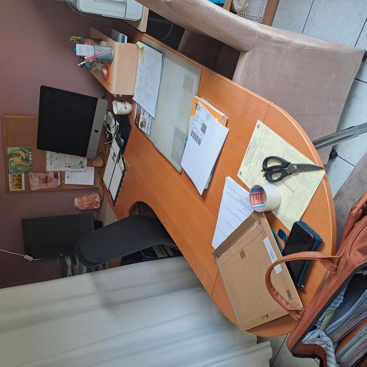 Ikea Galant bureau, Huis en Inrichting, Bureaus, Bureau, Ophalen