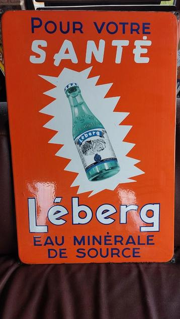 Emaille bord Léberg Eau Minérale in originele prachtstaat beschikbaar voor biedingen