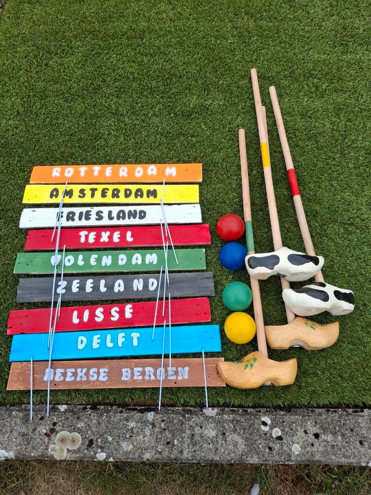 Allerlei feestartikelen Hollands themafeest, Hobby en Vrije tijd, Feestartikelen, Kostuum, Ophalen of Verzenden