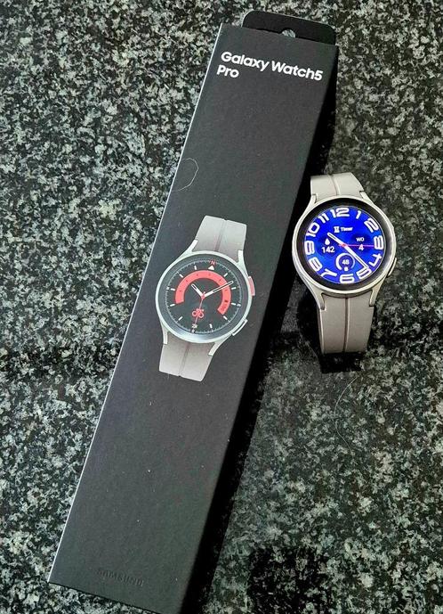 Samsung Galaxy Watch 5 PRO (nog garantie met aankoopbewijs), Handtassen en Accessoires, Smartwatches, Zo goed als nieuw, Android
