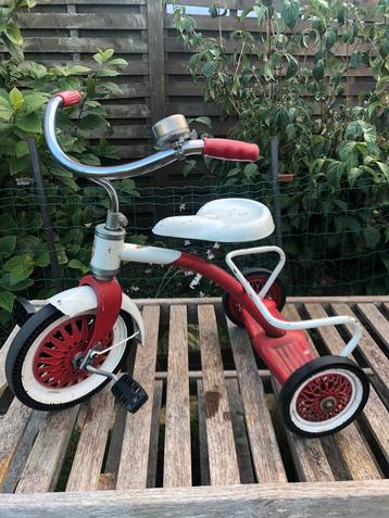 Tricycle Tri-Ang rétro vintage modèle Mars 1969