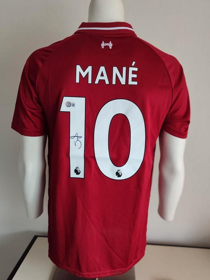 Sadio Mane a signé le maillot de Liverpool avec le manteau B, Collections, Articles de Sport & Football, Neuf, Maillot, Enlèvement ou Envoi