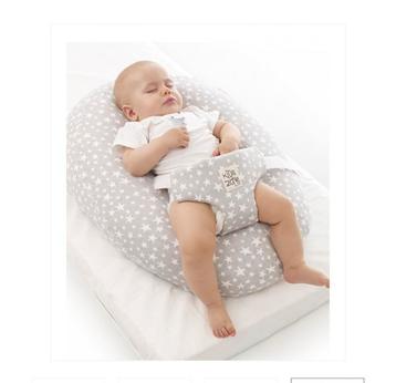 Kussen voor kraamzorg  beschikbaar voor biedingen