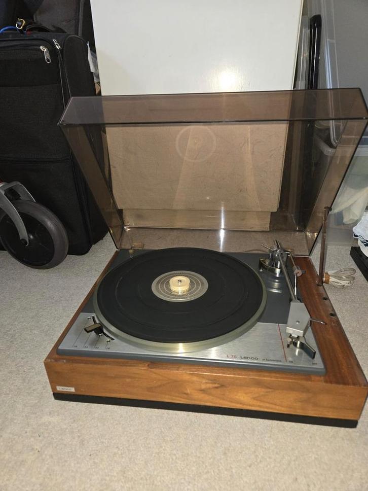 TOURNE DISQUE LENCO L75, Audio, Tv en Foto, Platenspelers, Zo goed als nieuw, Ophalen