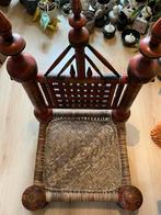 Hand decorated Punjabi chair, Ophalen