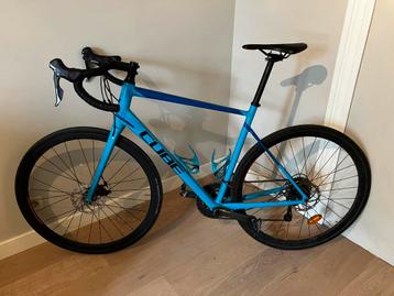 Vélo CUBE Attain Race bleu - taille 58 beschikbaar voor biedingen