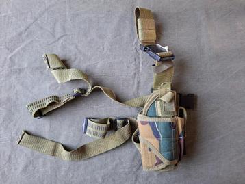 Beenholster ABL in Camo (prijs inclusief verzending) beschikbaar voor biedingen
