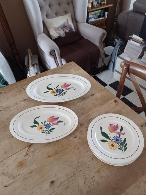 VILLEROY EN BOCH SCHLETTSTADT bordenset, Antiek en Kunst, Antiek | Servies los, Ophalen of Verzenden
