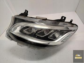 Mercedes Sprinter W907 Volledig led-licht links beschikbaar voor biedingen