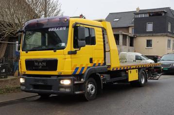 Takelwagen  beschikbaar voor biedingen