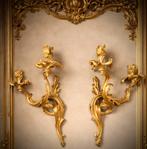 Appliques anciennes en bronze doré la fin du XVIIIe siècle, Enlèvement