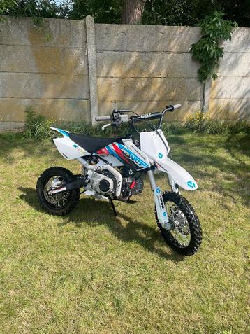 Pitbike 125cc beschikbaar voor biedingen