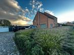Gerenoveerde hoeve met paardenweide en praktijkruimte, 200 tot 500 m², Rillaar, Vrijstaande woning, Verkoop zonder makelaar