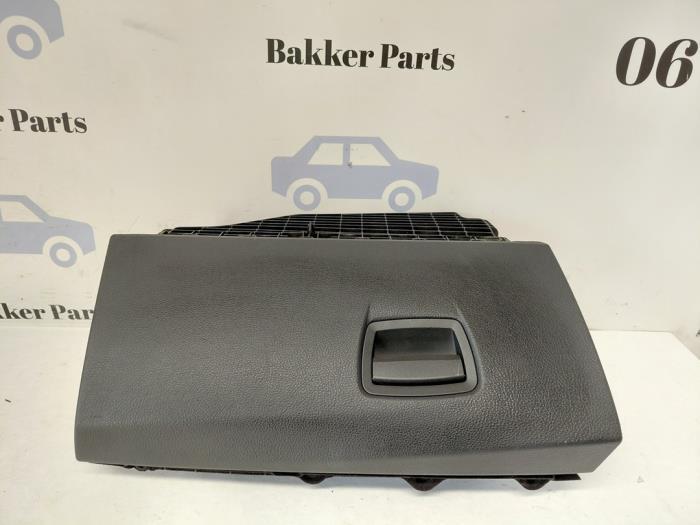 Dashboardkastje van een BMW 5-Serie, Auto-onderdelen, Dashboard en Schakelaars, BMW, Gebruikt, 3 maanden garantie