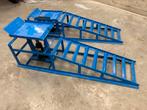 Oprijplaten 2x met hydraulische pomp, Auto diversen, Krikken, Ophalen, Zo goed als nieuw