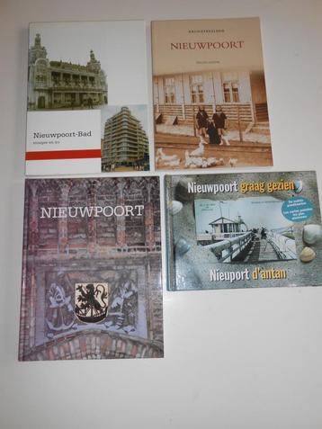 4 geïllustreerde boeken van Nieuwpoort . beschikbaar voor biedingen