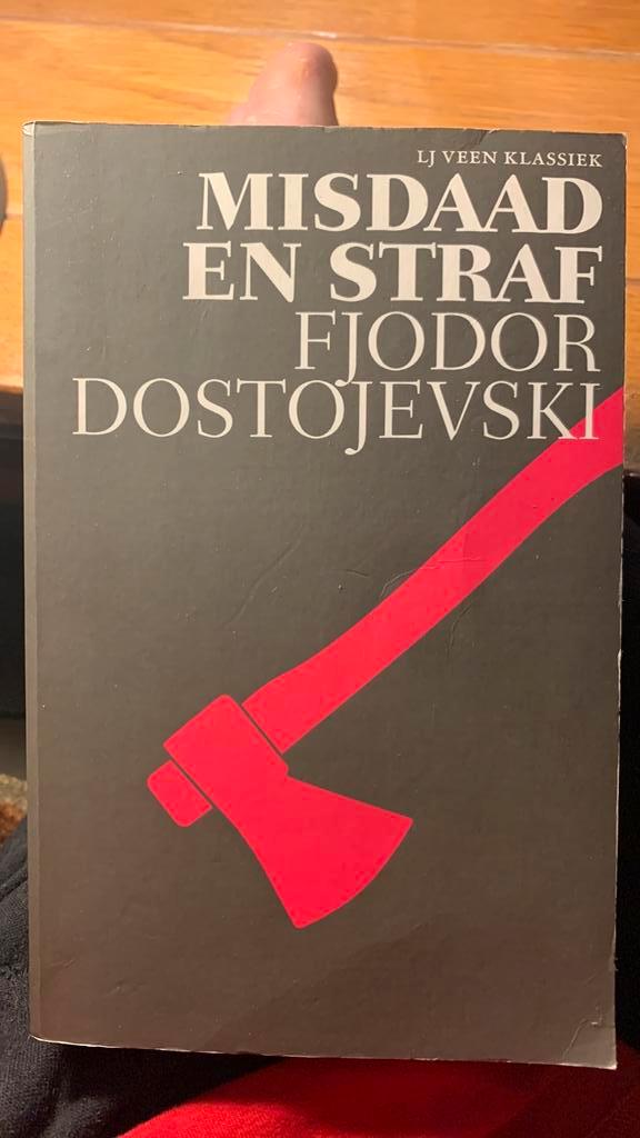 Misdaad en Straf - Fjodor Dostojevski (LJ Veen Klassiek), Boeken, Woordenboeken, Zo goed als nieuw, Nederlands, Overige uitgevers