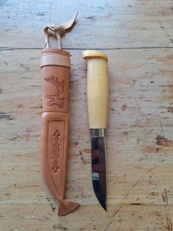Vintage Finse puukko (stainless steel) met lederen schede  beschikbaar voor biedingen