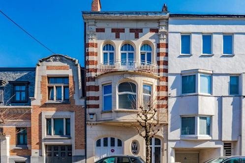 Maison à vendre à Uccle, 5 chambres, Immo, Huizen en Appartementen te koop, Vrijstaande woning