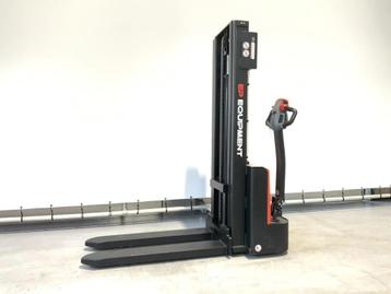 EP EST 122 stapelaar met een hefhoogte van 2,70 meter beschikbaar voor biedingen