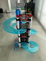 Auto garage, Kinderen en Baby's, Speelgoed | Racebanen, Ophalen, Zo goed als nieuw