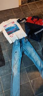 Set package jeans pantalon tshirt et pull veste avec fermetu, Enfants & Bébés, Vêtements enfant | Taille 146, Comme neuf, Enlèvement ou Envoi