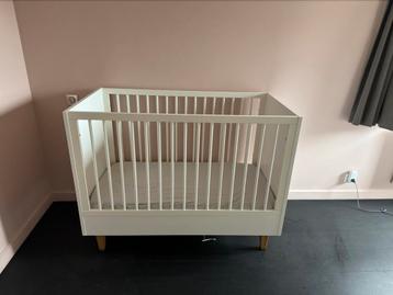 Childhome Lalande bed en dressoir beschikbaar voor biedingen