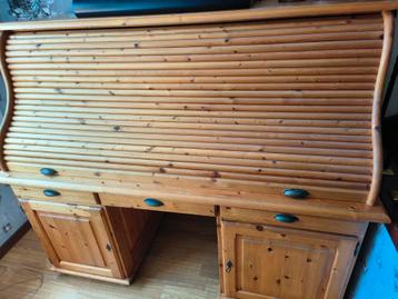 Bureau  beschikbaar voor biedingen