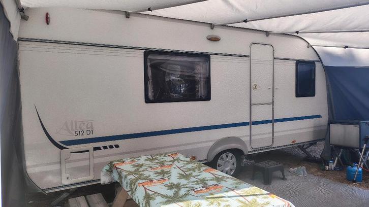 ADRIA Altea 512 DT, Caravanes & Camping, Caravanes, Particulier, jusqu'à 5, 750 - 1000 kg, Siège de train, Adria, Coin salon convertible