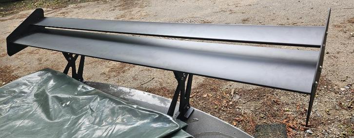 Dubbele tweedeks GT-style vleugel spoiler kofferdeksel 136cm, Auto diversen, Tuning en Styling, Ophalen of Verzenden