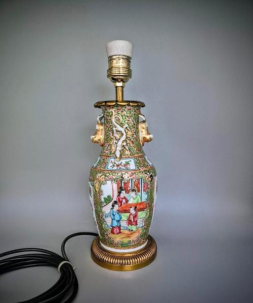 Lampe en porcelaine de Canton XIXieme, Antiek en Kunst, Antiek | Verlichting, Ophalen of Verzenden