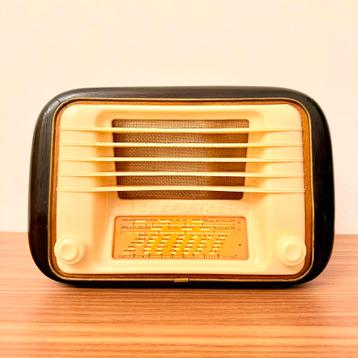 VINTAGE BUIZENRADIO TELEFUNKEN MIGNONETTE B GIUBILEO 1953 beschikbaar voor biedingen