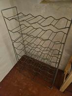 Stalen wijnrek, Ophalen