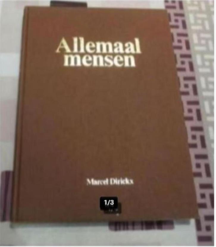 Magnifique livre photo « Tout le monde » - Dirickx, Livres, Art & Culture | Photographie & Design, Comme neuf, Enlèvement ou Envoi