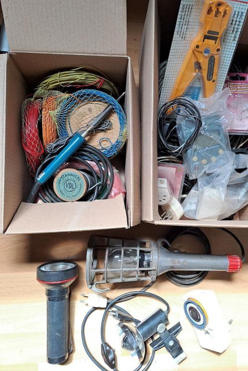 Outillage & matériel électrique divers, Doe-het-zelf en Bouw, Gereedschap | Handgereedschap, Zo goed als nieuw, Ophalen of Verzenden