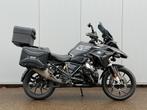 BMW 1250 GS Triple Black / Akrapovic / FULL OPTION / BTWmoto, Motoren, 2 cilinders, 1254 cc, Motorrijbewijs A, Bedrijf