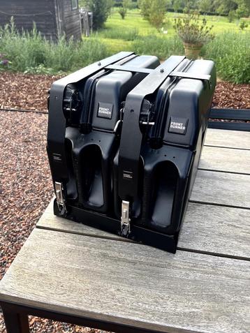 Front Runner - dubbele jerrycan-houder beschikbaar voor biedingen