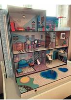 LOL Surprise Poppenhuis + accesoires, Kinderen en Baby's, Speelgoed | Poppenhuizen, Ophalen, Zo goed als nieuw, Poppenhuis